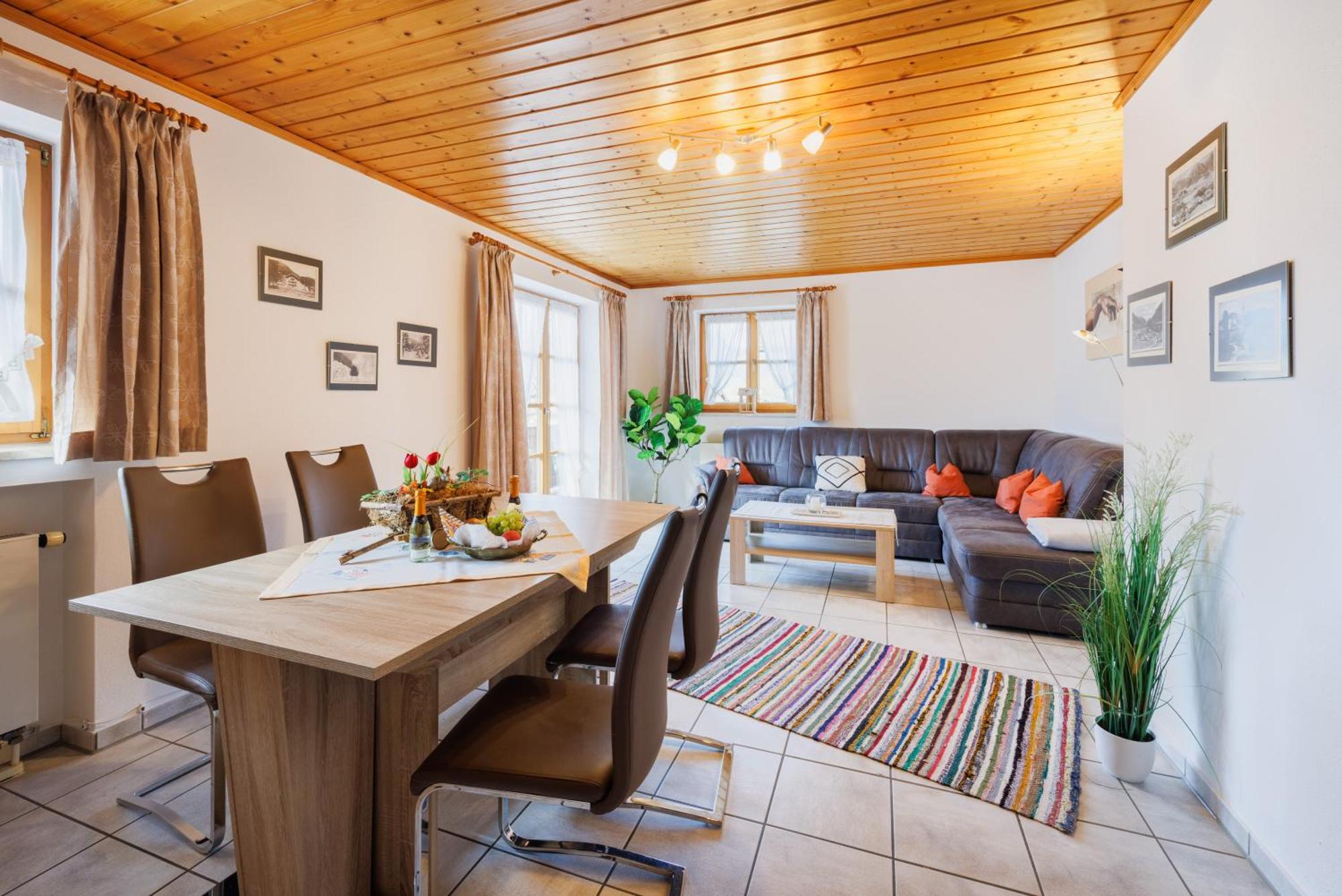 Ferienwohnung Kloepping Inkl. Chiemgaukarte 루폴딩 외부 사진